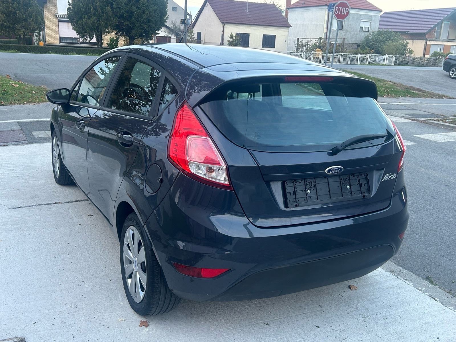 Ford Fiesta 1,5 TDCi KLIMA NA IME KUPCA, fotografija 4