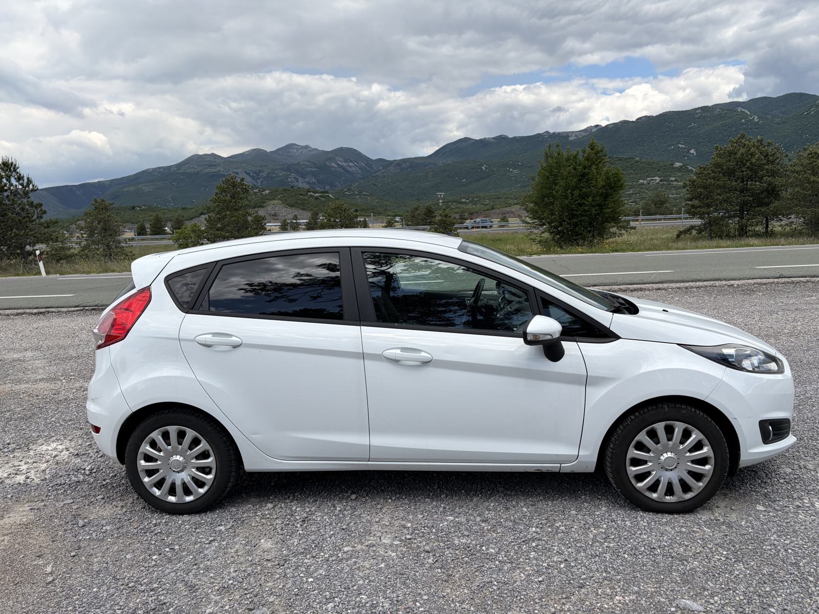 Ford Fiesta 1,5 TDCi, fotografija 4