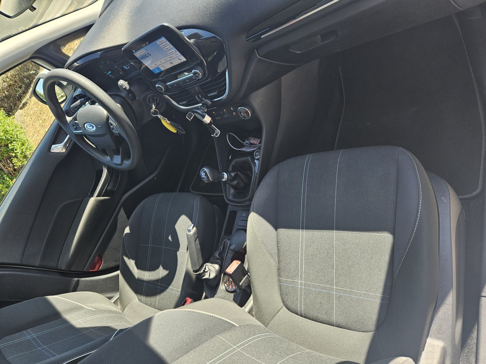 Ford Fiesta 1,5 TDCi 75KW 100KS reg.07/27, fotografija 9