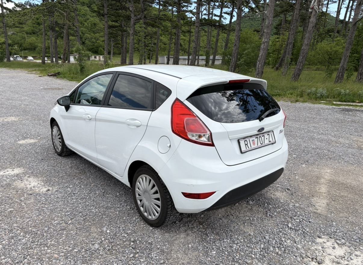 Ford Fiesta 1,5 TDCi, fotografija 6