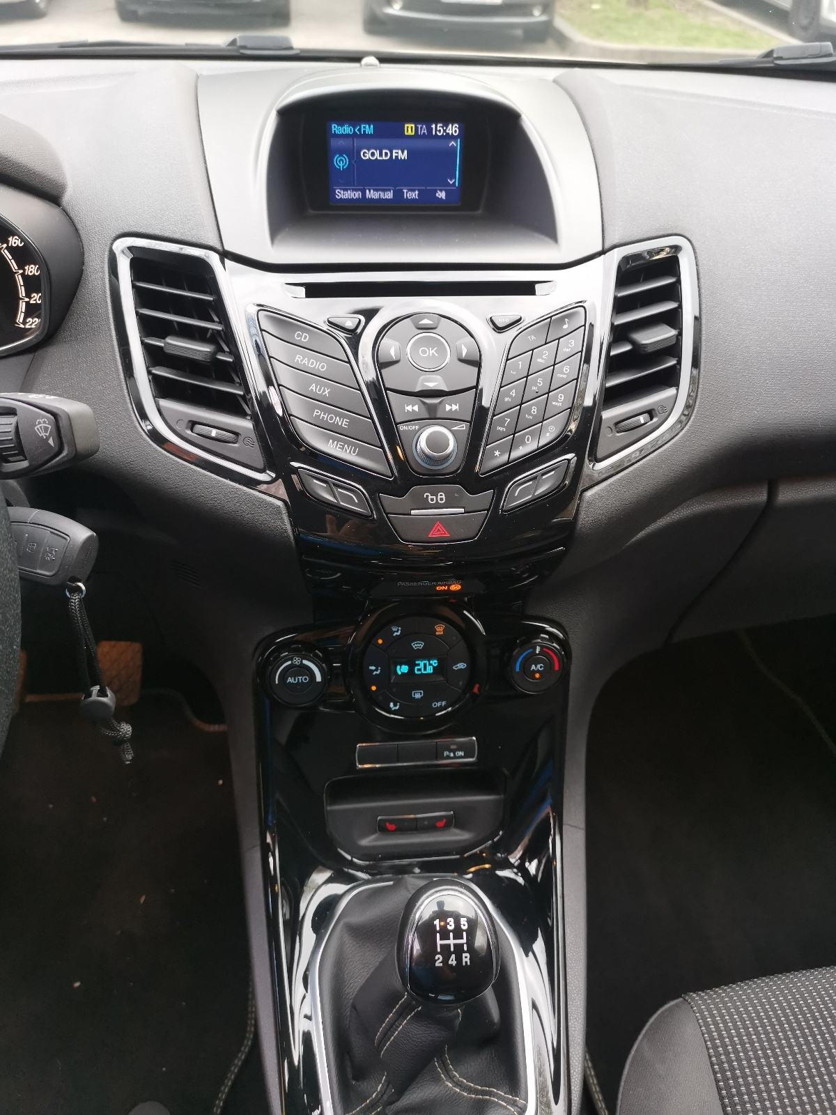 Ford Fiesta 1,5 TDCi, fotografija 4