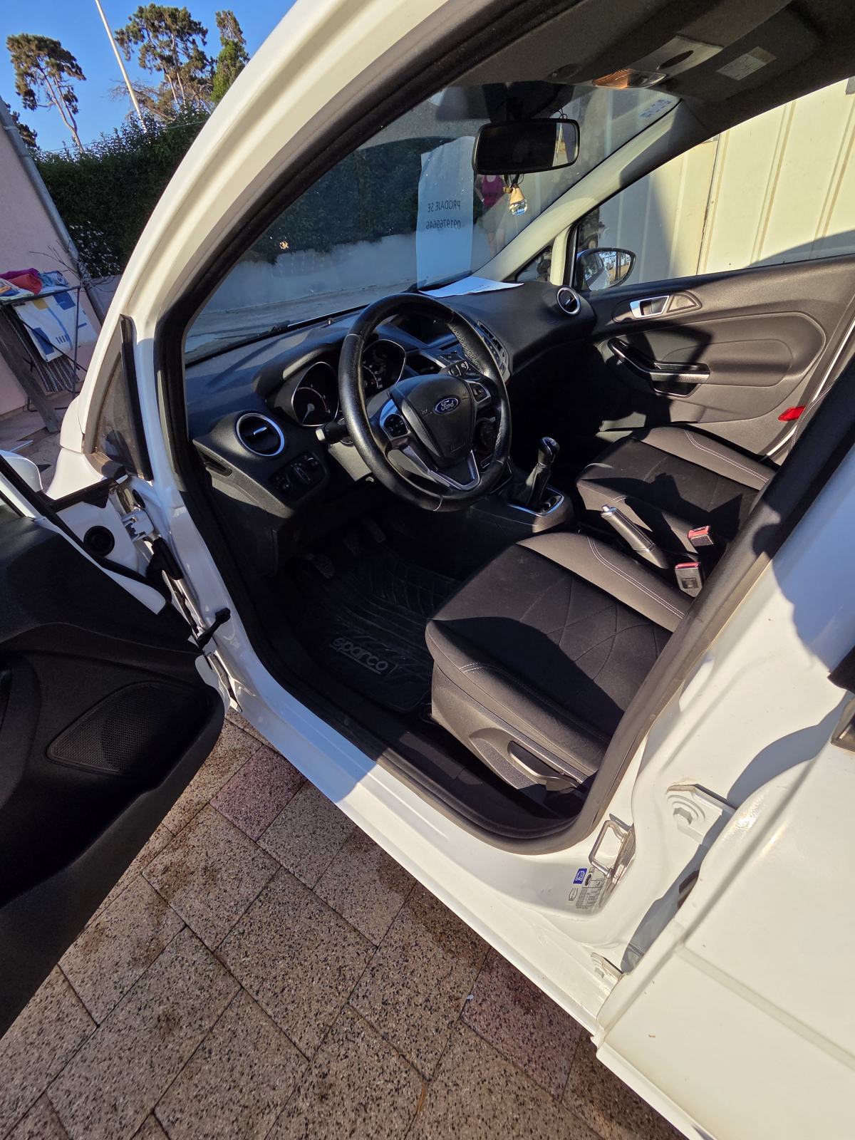 Ford Fiesta 1,5 TDCi, fotografija 6