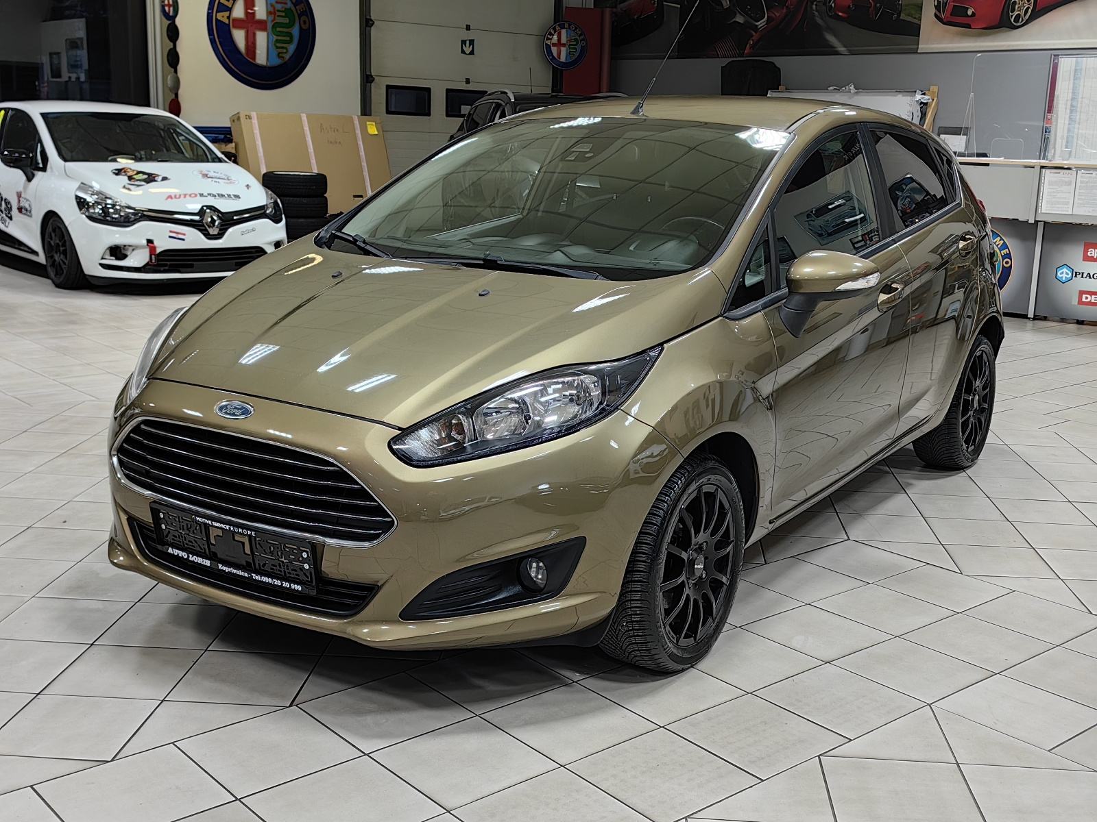 FORD FIESTA 1.5 TDCI *2013.god*157.Tkm SERVISNA*JAMSTVO NA VOZILO I KM, fotografija 1