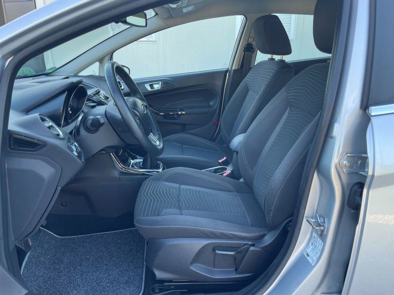 FORD FIESTA 1,5 TDci *TITANIUM EDITION* ALU* VELIKI SERVIS*, fotografija 11