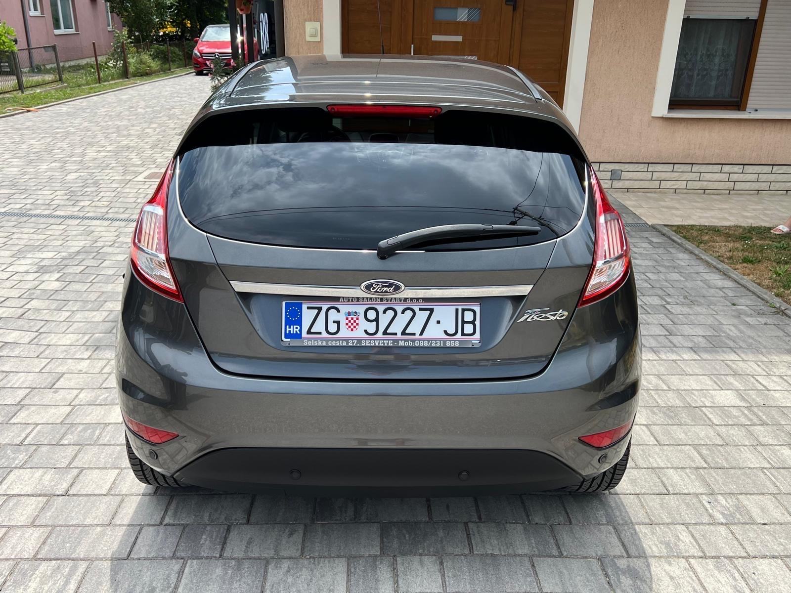 Ford Fiesta 1,5 TDCi / TITANIUM / TOP STANJE / NEMA PRIJENOSA / REGAN, fotografija 4
