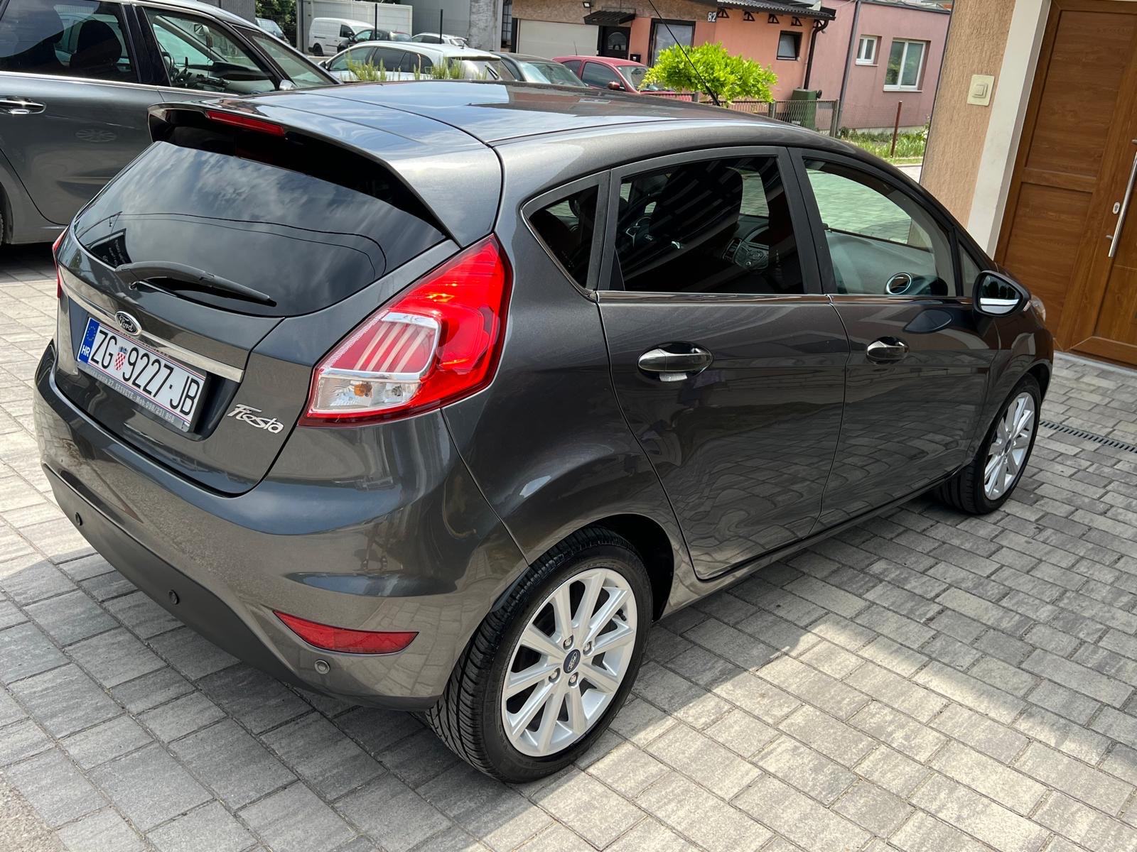 Ford Fiesta 1,5 TDCi / TITANIUM / TOP STANJE / NEMA PRIJENOSA / REGAN, fotografija 5