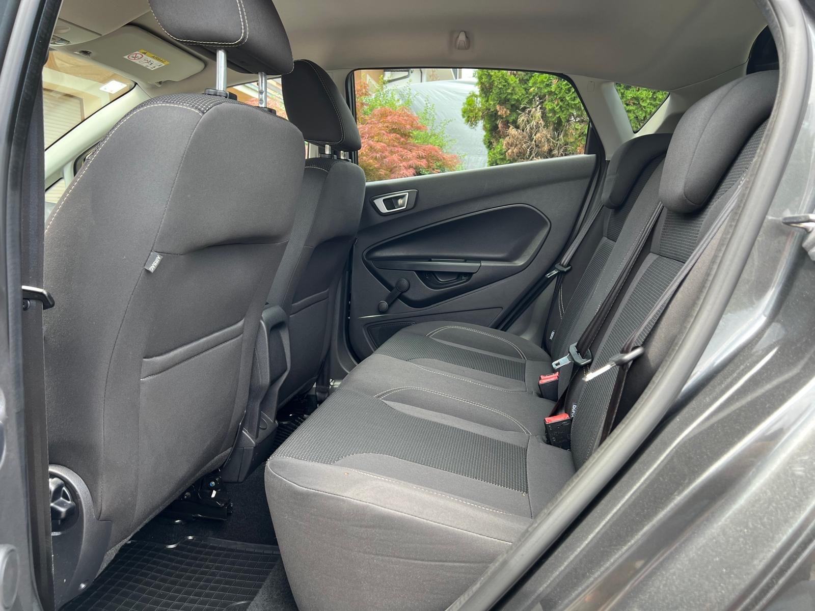 Ford Fiesta 1,5 TDCi / TITANIUM / TOP STANJE / NEMA PRIJENOSA / REGAN, fotografija 13