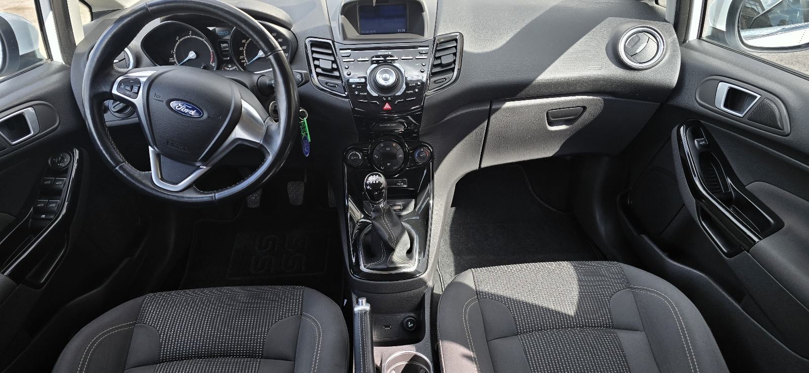Ford Fiesta 1.5tdci, 2016.g, 95ks, reg do 05/2027, 152tkm, TITANIUM, fotografija 9