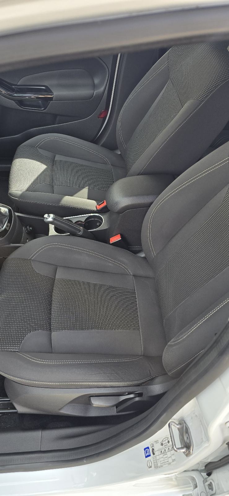 Ford Fiesta 1.5tdci, 2016.g, 95ks, reg do 05/2027, 152tkm, TITANIUM, fotografija 11