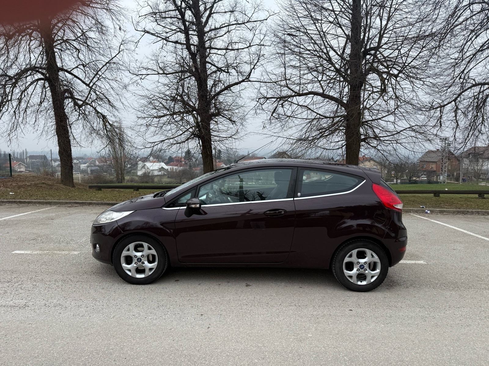 Ford Fiesta 1,6, fotografija 6