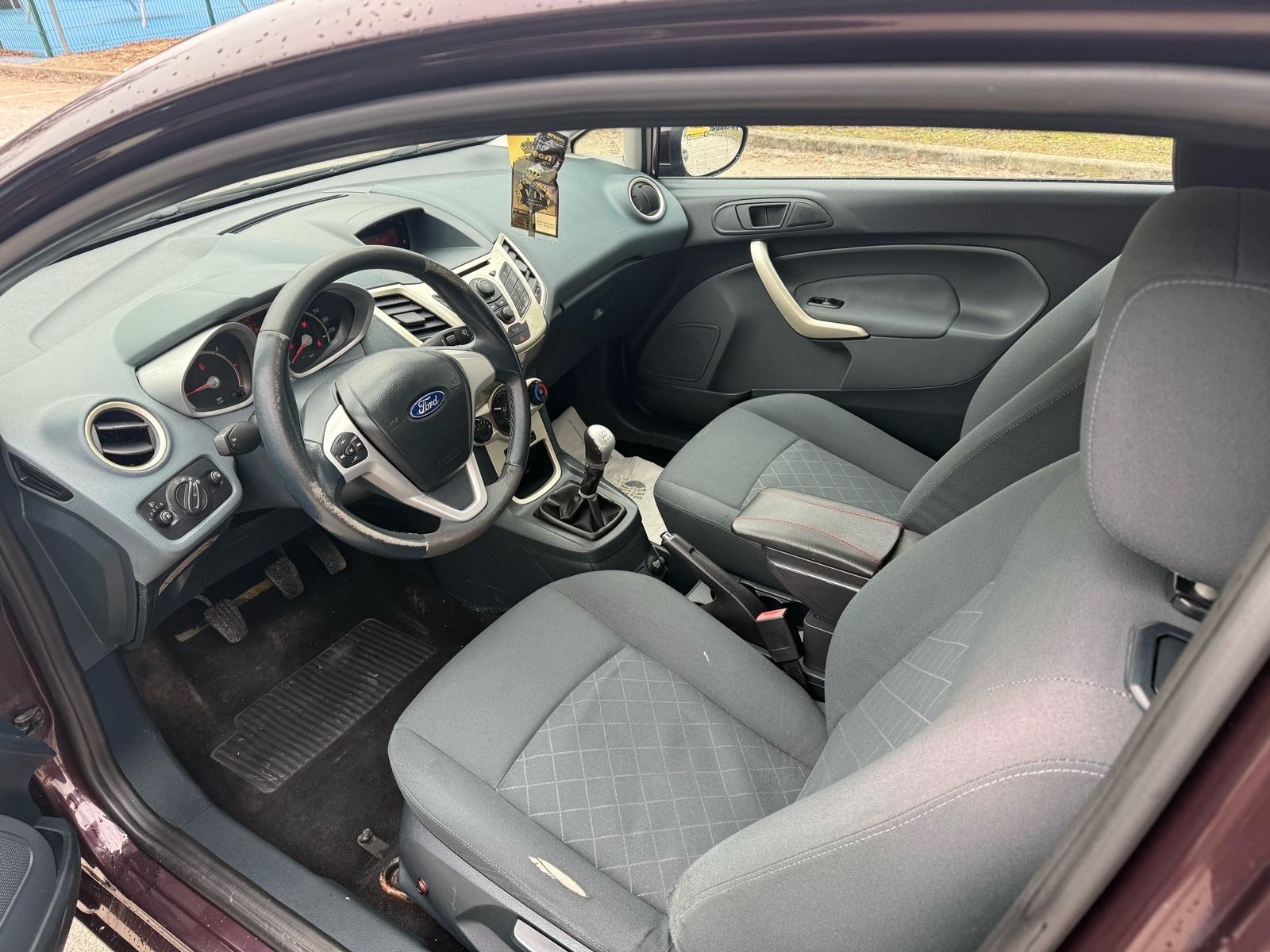 Ford Fiesta 1,6, fotografija 9