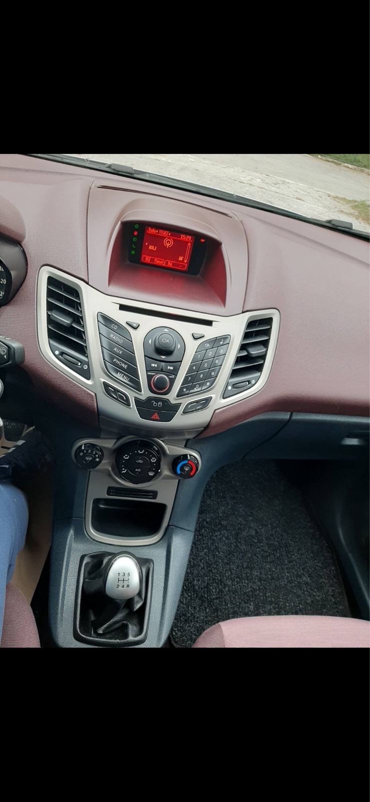 Ford Fiesta 1,6 tdi, fotografija 3