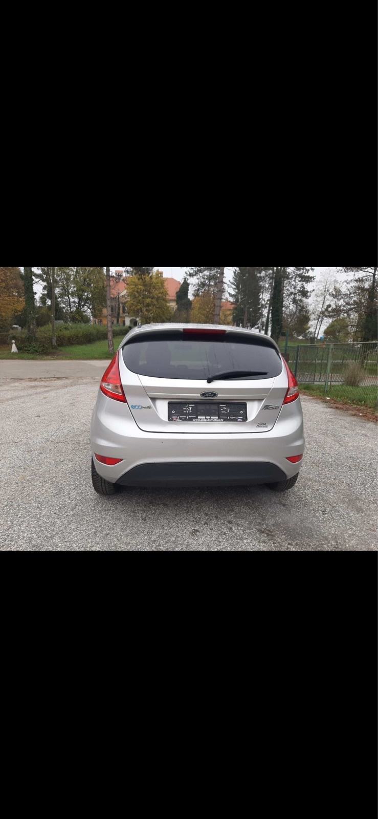Ford Fiesta 1,6 tdi, fotografija 10