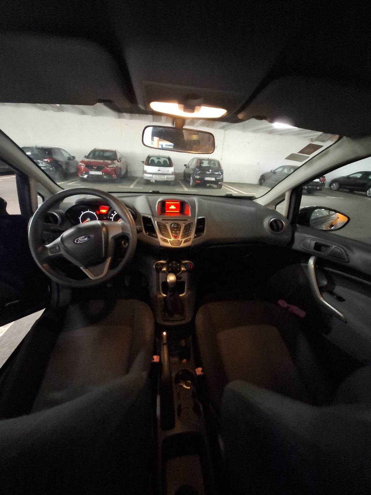 Ford Fiesta 1,6 tdci, 70kW, reg do 6/27, fotografija 9