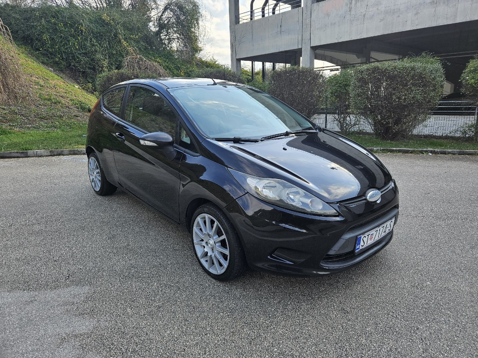 Ford Fiesta 1,6 tdci, fotografija 13