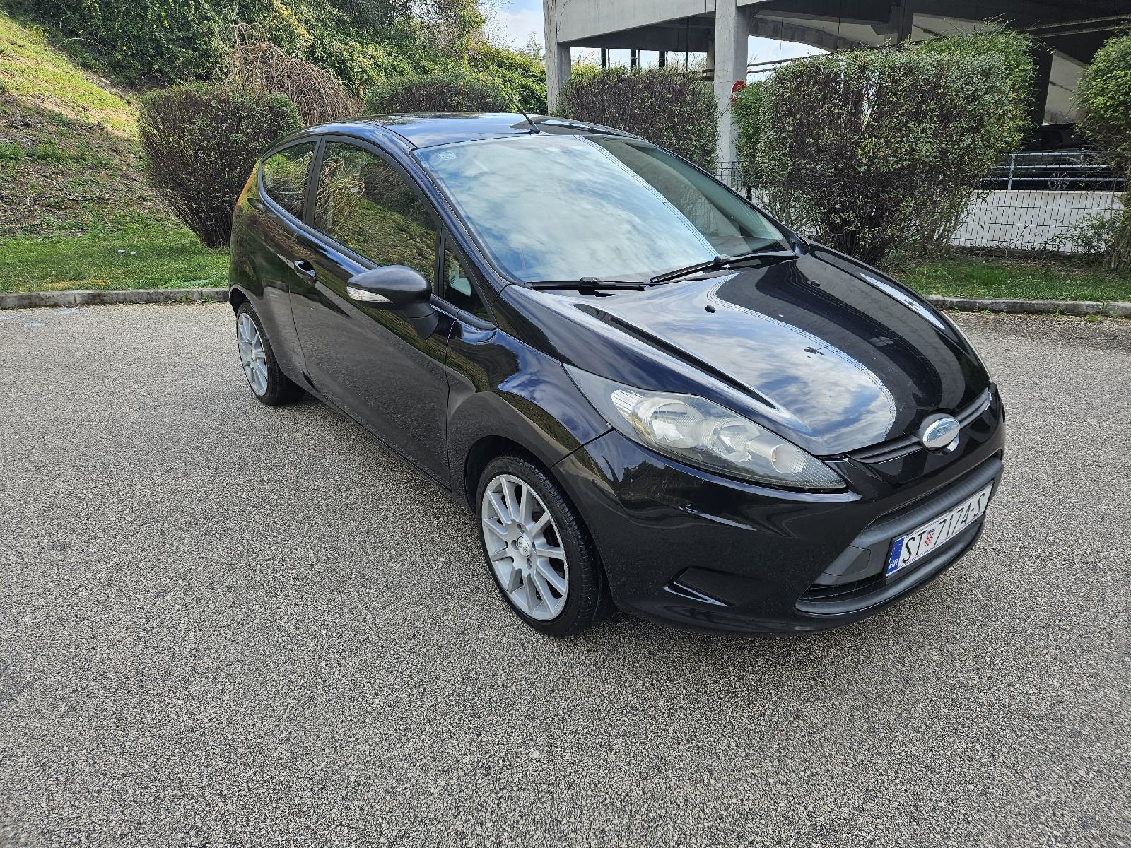 Ford Fiesta 1,6 tdci, fotografija 15