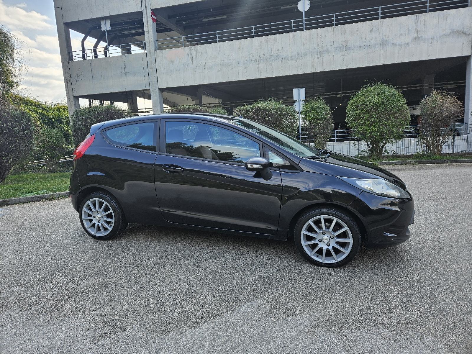 Ford Fiesta 1,6 tdci, fotografija 11