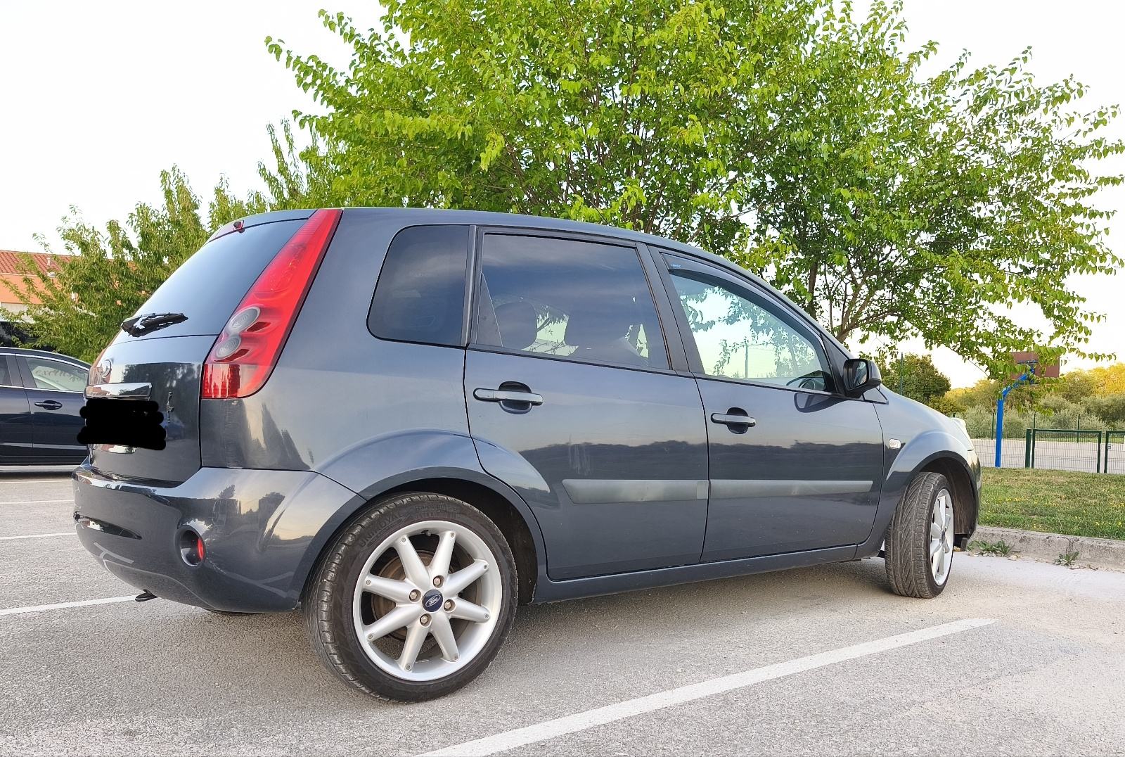 Ford Fiesta 1,6 TDCI, fotografija 3