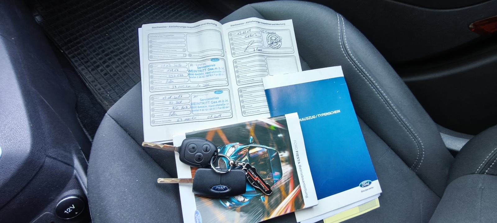 Ford Fiesta 2015 god samo 110000km KAO NOVA Top stanje, fotografija 6
