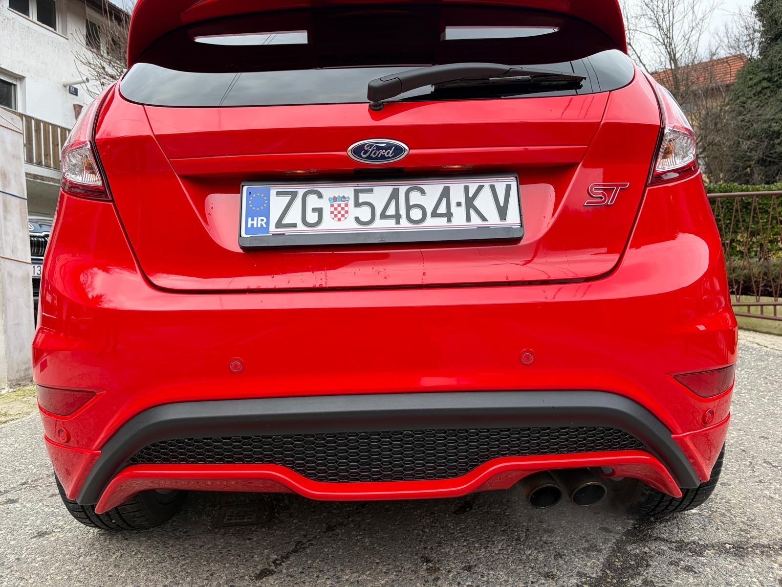 Ford Fiesta ST, fotografija 7