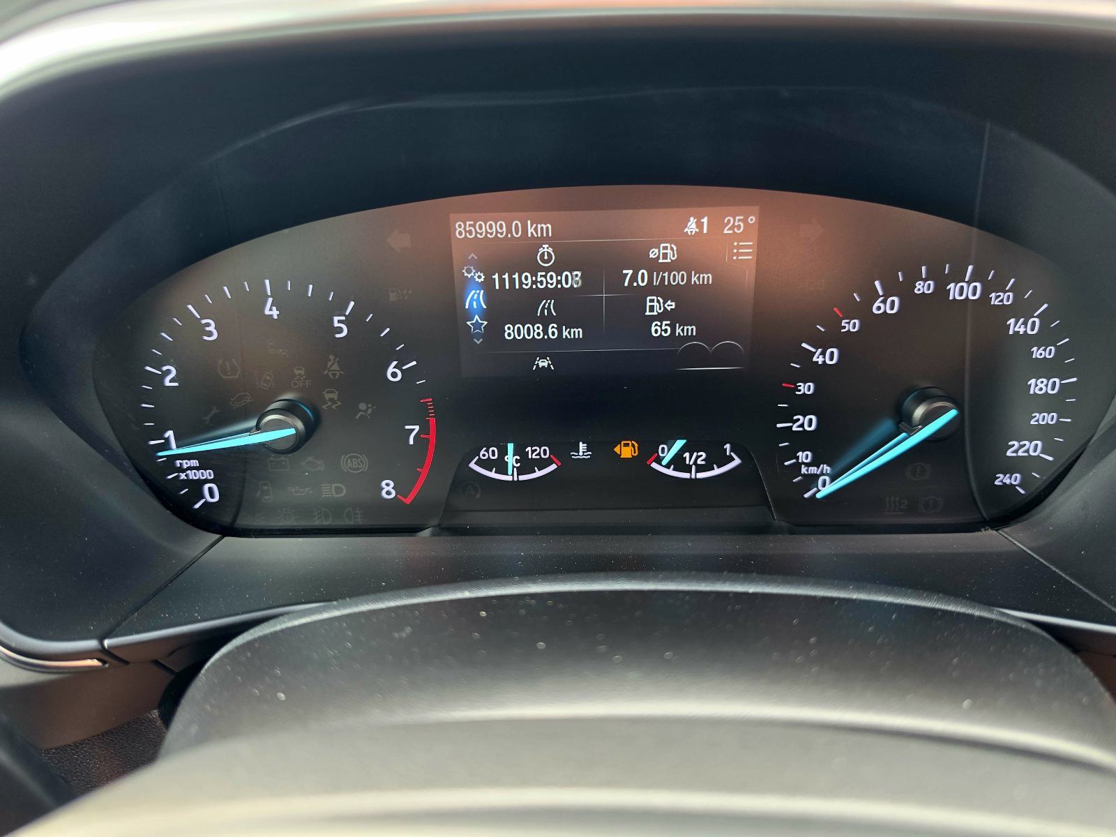 Ford Focus 1,0 BENZIN,,ODLIČAN,,PANORANA,,85999KM, fotografija 8