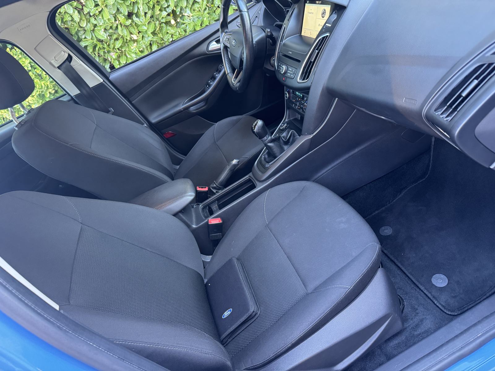 Ford Focus 1,0 EcoBoost 2018 god 1.vlasnik! 98.954 km, fotografija 11