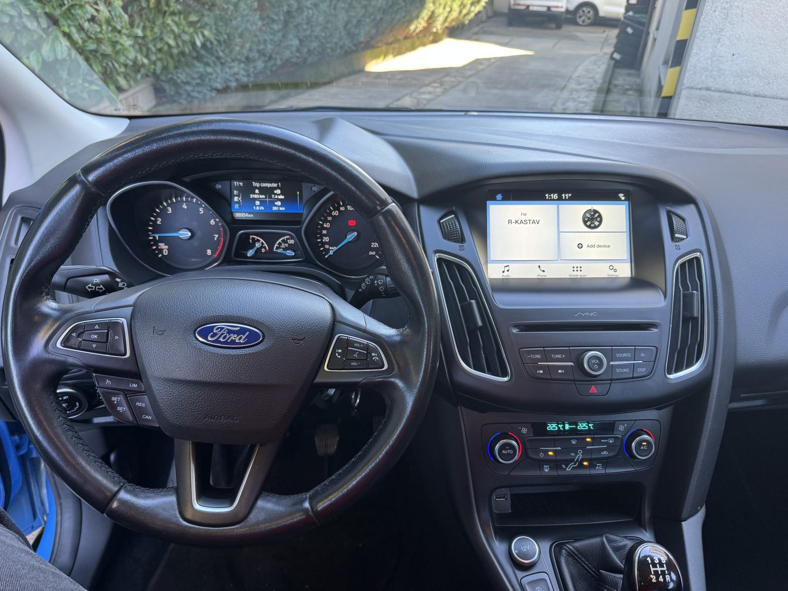 Ford Focus 1,0 EcoBoost 2018 god 1.vlasnik! 98.954 km, fotografija 9