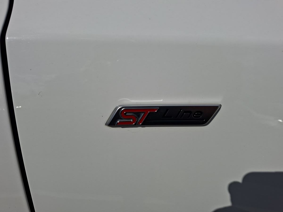 Ford Focus 1,0 EcoBoost mHEV ***VIGNALE***SPECIJALNA VERZIJA***, fotografija 8