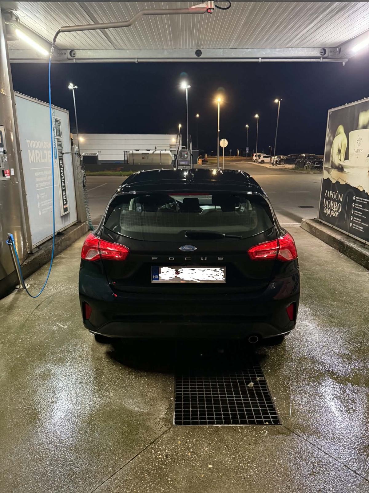 Ford Focus 1.0 EcoBoost, fotografija 3