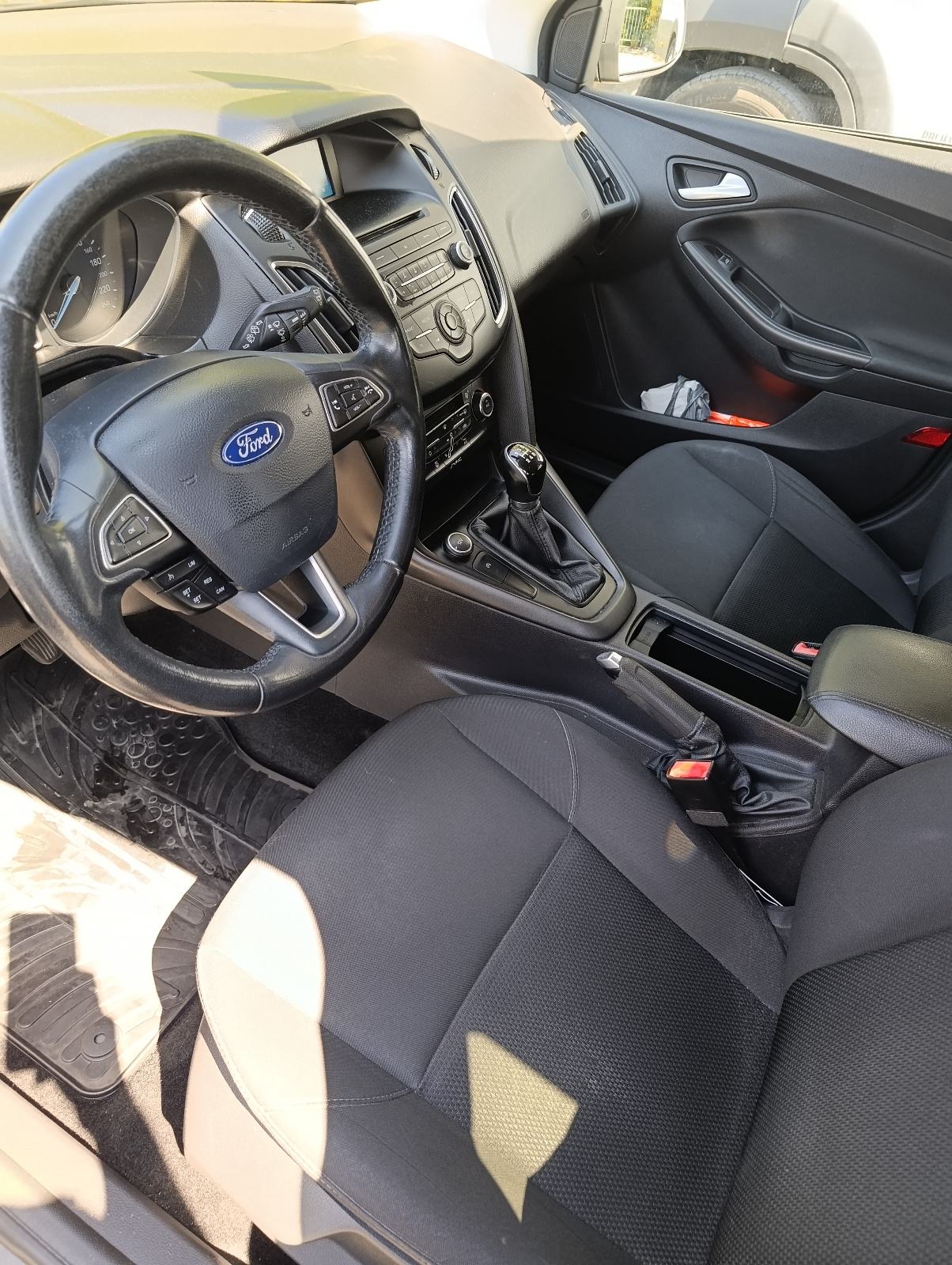 ➡️Ford Focus 1.0, 2015. Reg.06/27.,nije uvoz, redizajn⬅️, fotografija 11