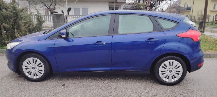 Ford Focus 1,0 GTDi, fotografija 8