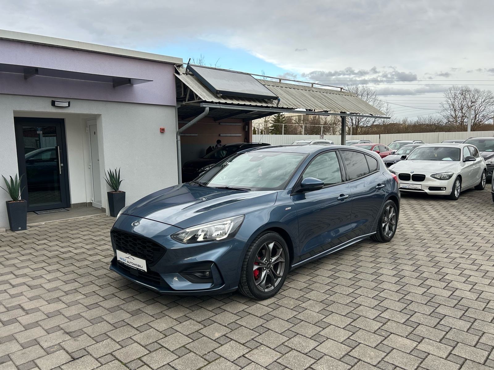 Ford Focus 1,0 GTDi St-line, fotografija 2