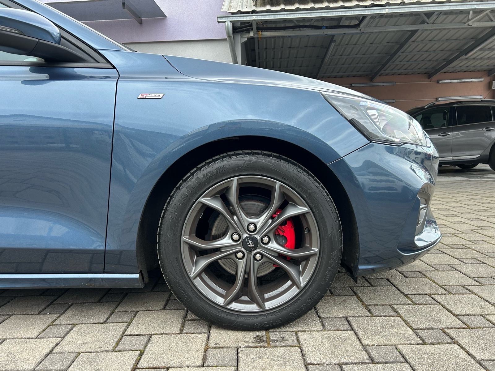 Ford Focus 1,0 GTDi St-line, fotografija 11