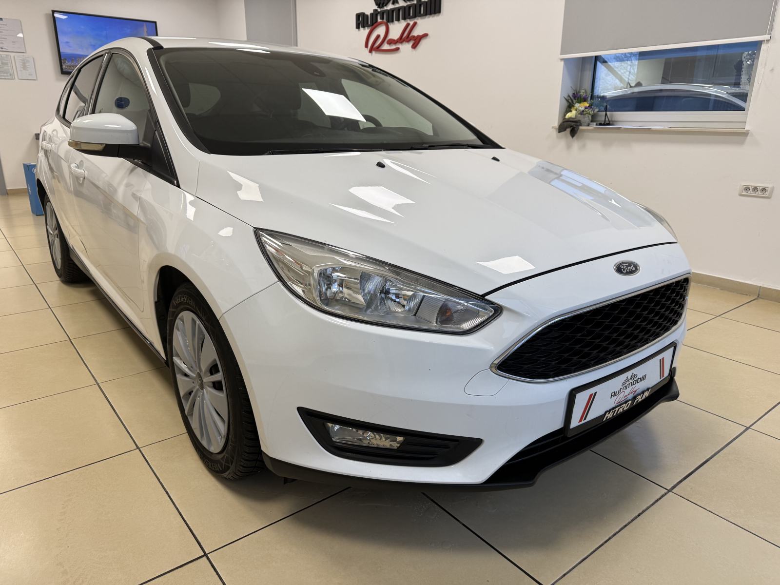 Ford Focus 1,0, fotografija 1