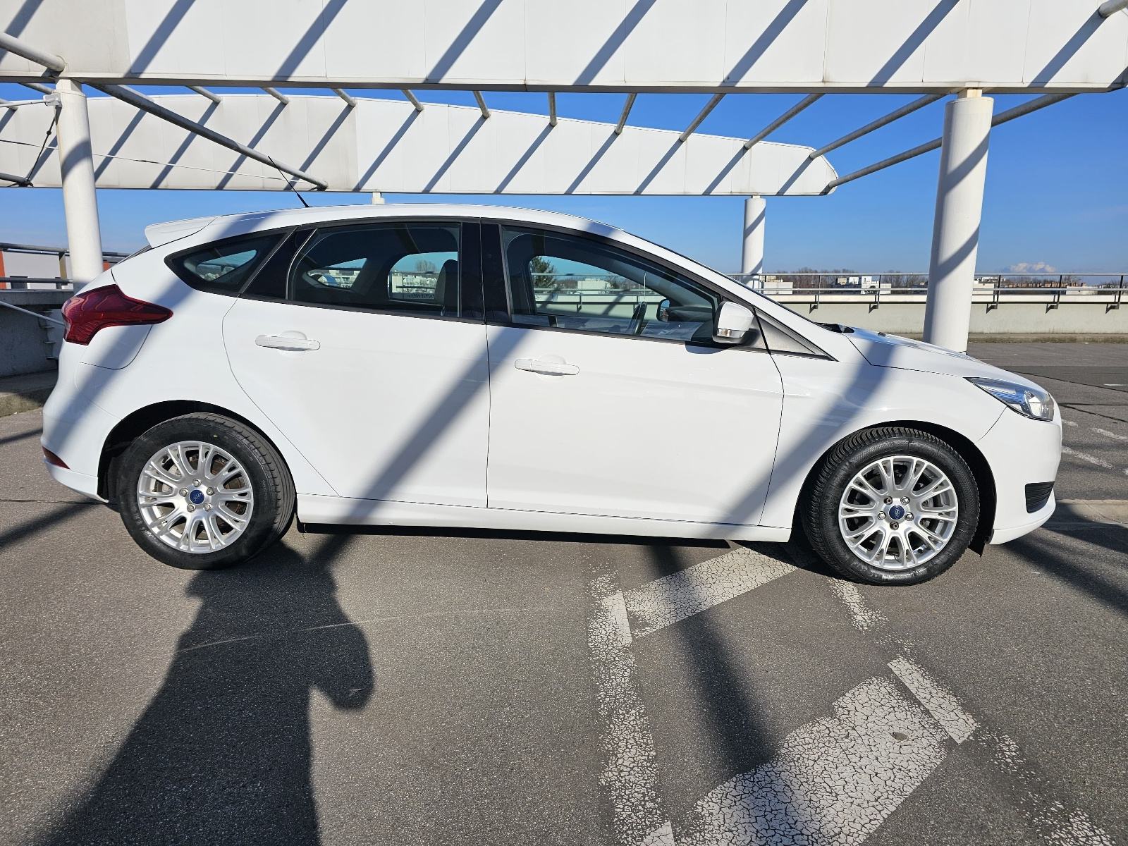 Ford Focus 1,0, fotografija 8