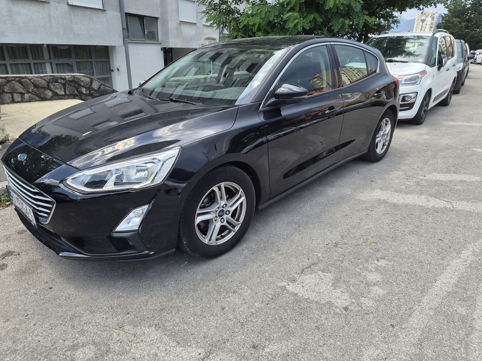 Ford Focus 1,0, fotografija 3