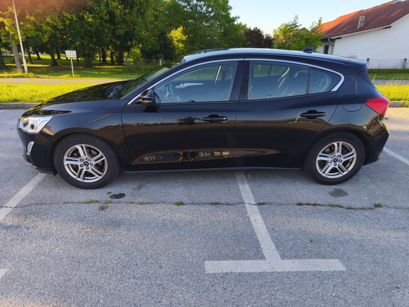Ford Focus 1,0, pogled izvana - slika 4
