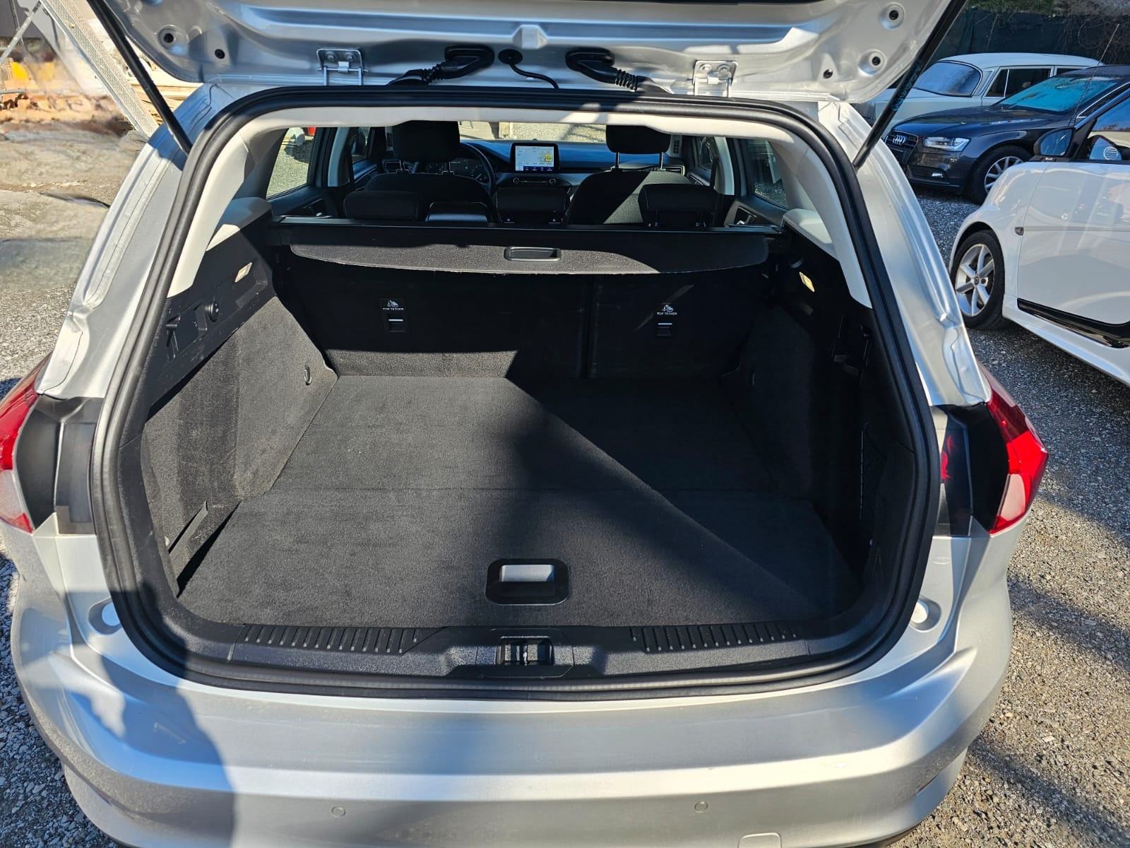 Ford Focus 1,5 EcoBlue automatik, fotografija 16