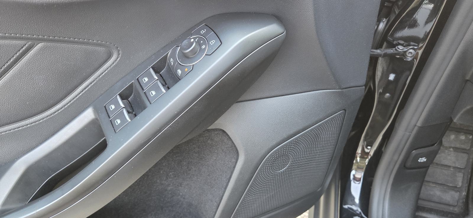 Ford Focus 1,5 EcoBlue automatik Dizel FULL, fotografija 10