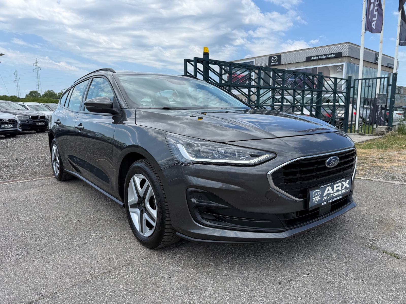 Ford Focus 1.5 EcoBlue °NAVI°TEMOPMAT°LED SVJETLA°LEASING BEZ UČEŠĆA°, fotografija 1