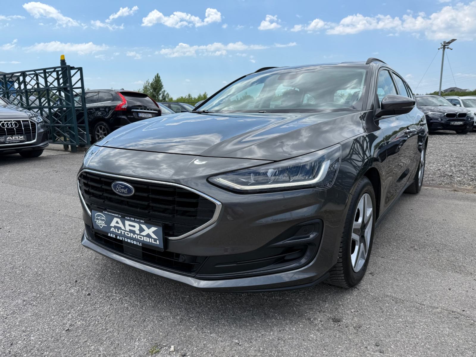 Ford Focus 1.5 EcoBlue °NAVI°TEMOPMAT°LED SVJETLA°LEASING BEZ UČEŠĆA°, fotografija 3
