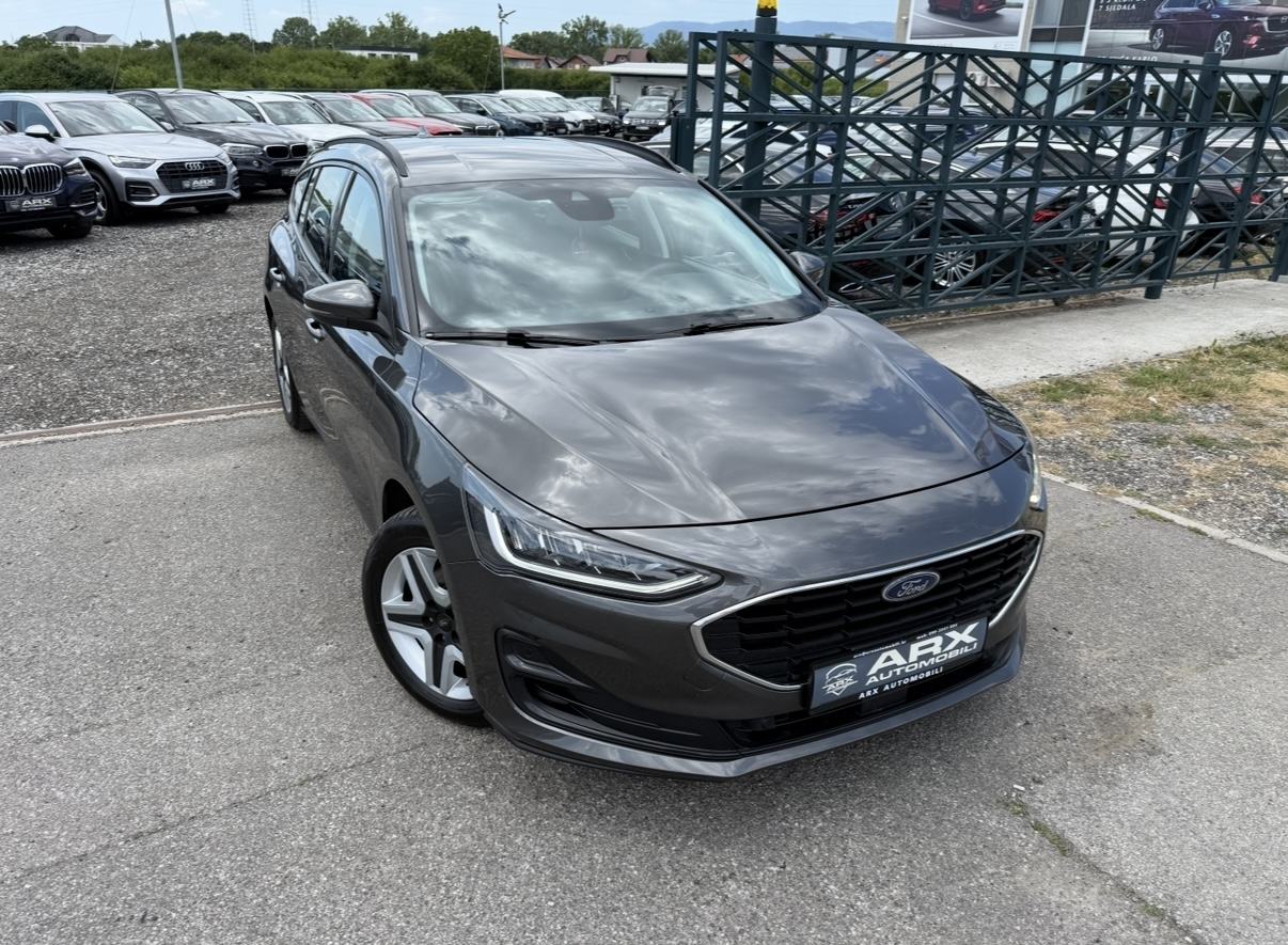 Ford Focus 1.5 EcoBlue °NAVI°TEMOPMAT°LED SVJETLA°LEASING BEZ UČEŠĆA°, fotografija 9