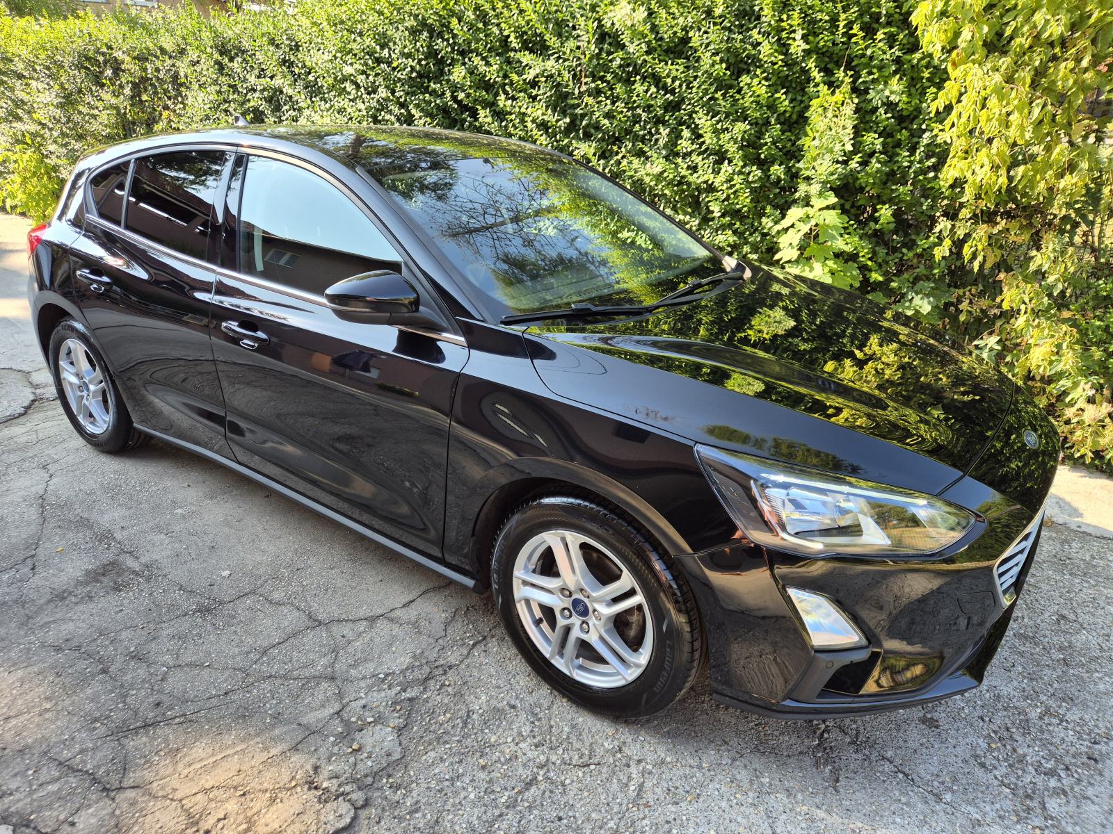 Ford Focus 1.5 EcoBlue TITANIUM*KAMERA*SENZORI*KEYLESS GO*JAMSTVO, fotografija 3