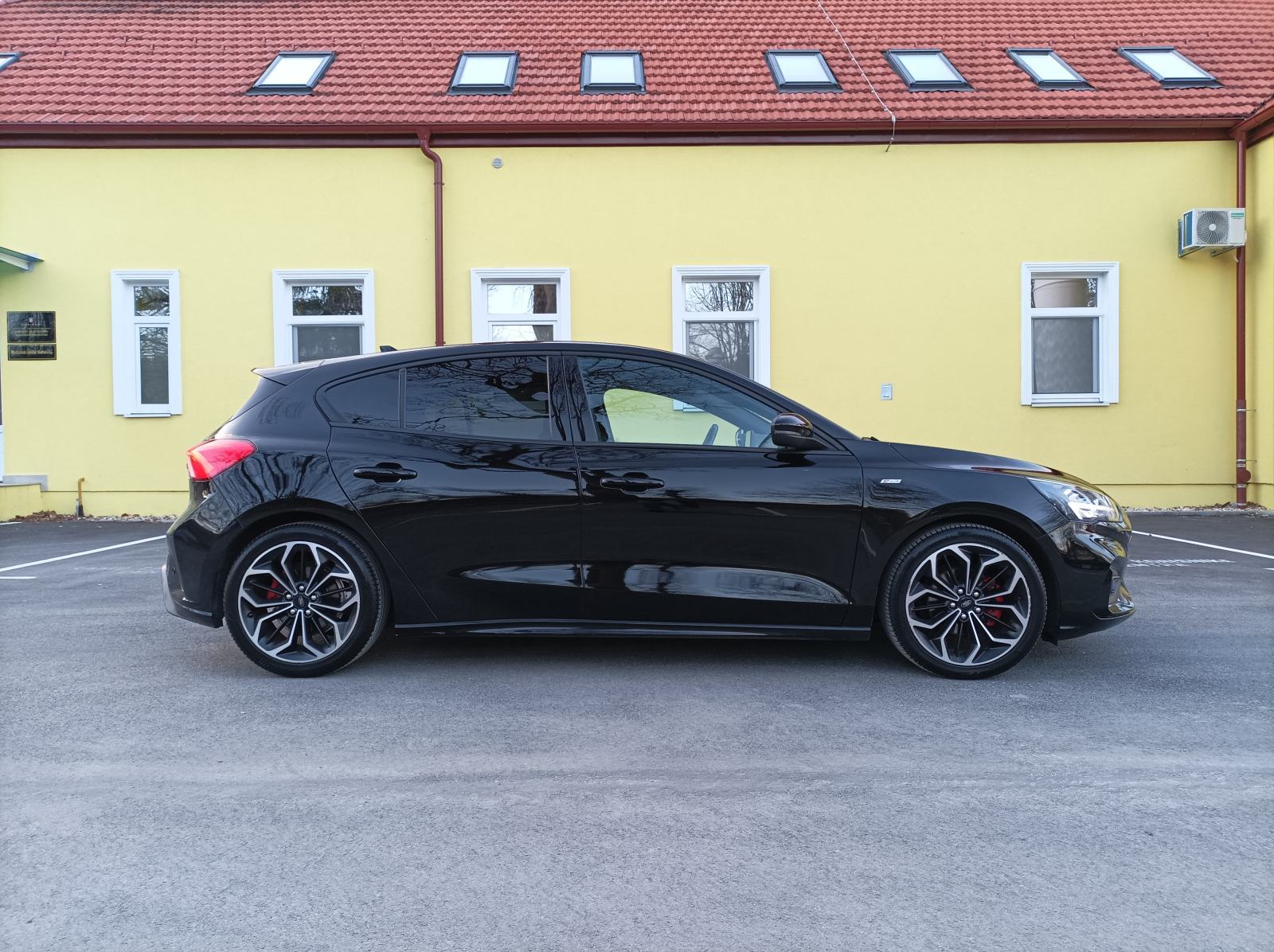 Ford Focus ST-Line 1.5 TDCi, fotografija 8