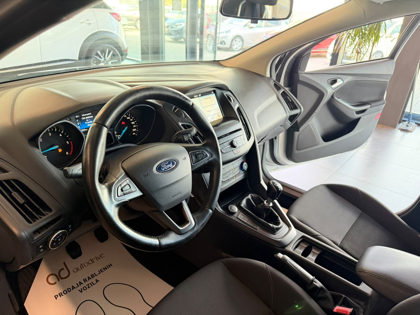 Ford Focus 1,5 TDCI NAVIGACIJA • KLIMA • LEASING RATA VEĆ OD: 205,00€, fotografija 14