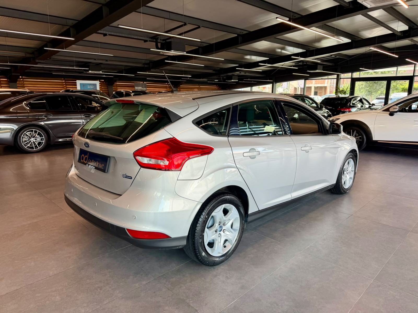 Ford Focus 1,5 TDCI NAVIGACIJA • KLIMA • LEASING RATA VEĆ OD: 205,00€, fotografija 8