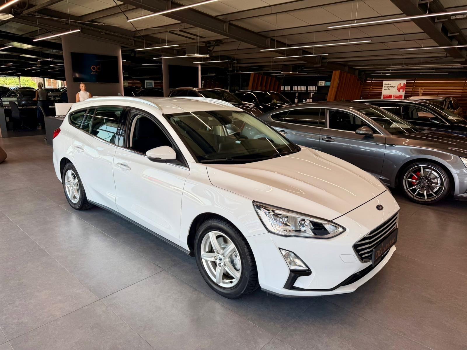 Ford Focus Karavan 1,5 TDCi NAVI • KAMERA • KLIMA • SERVISNA • LEASING, fotografija 11