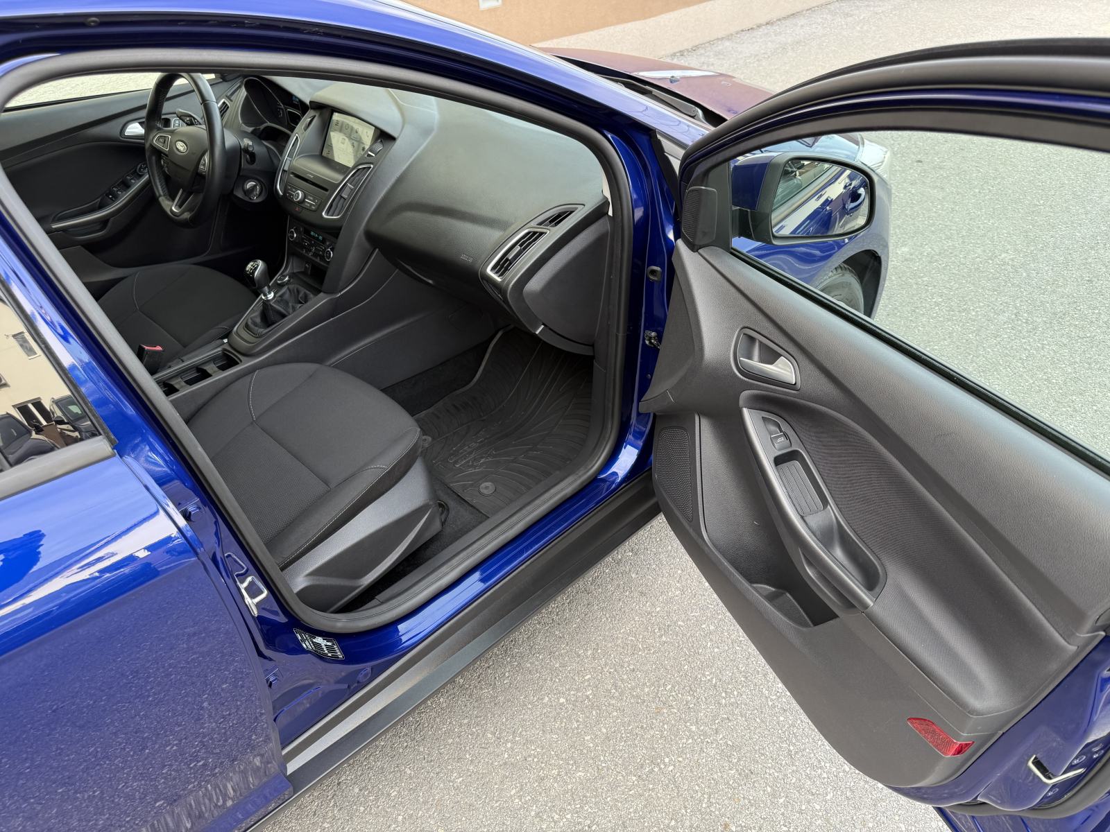 Ford Focus 1,5 TDCi,2018.god.reg.4/2027.god.NAVI!SERVISNA!alu 16”VISA!, fotografija 12