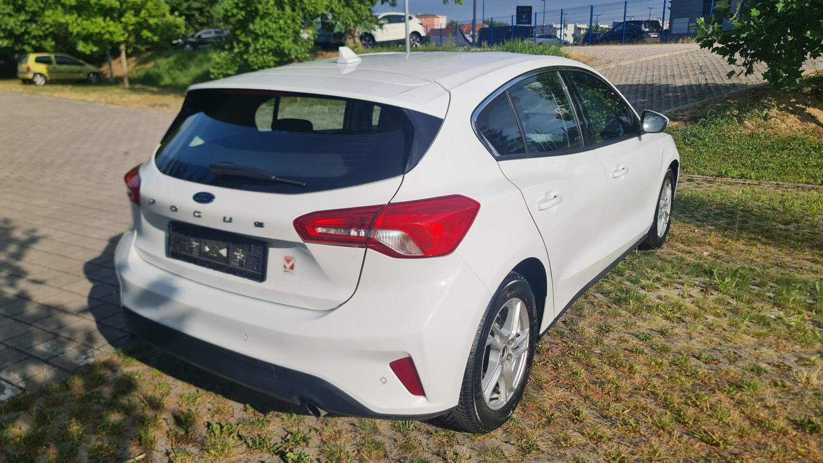 Ford Focus 1,5 TDCi Business 120 KS, 2019., 122.800 km, HR auto, fotografija 6