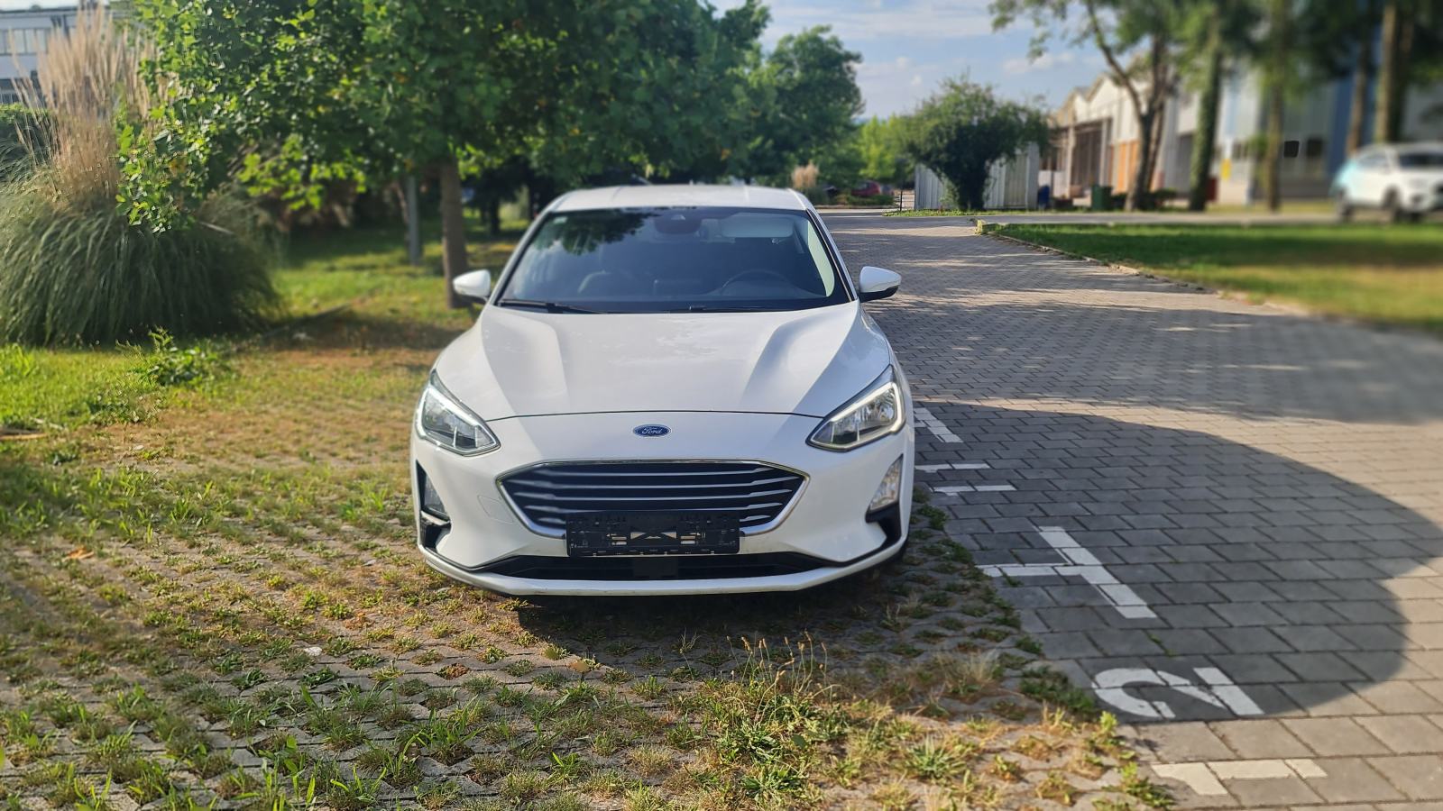 Ford Focus 1,5 TDCi Business 120 KS, 2019., 122.800 km, HR auto, fotografija 4